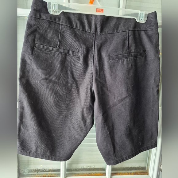 Chaps Women's Black Bermuda Shorts - Picture 2 of 3